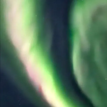 View Northern Lights, Mountains, Location *